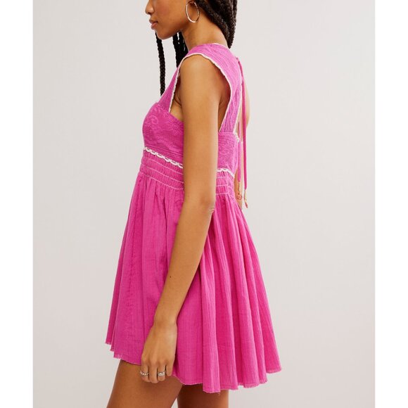 🎉LAST CHANCE🎉 FREE PEOPLE Heartland Mini Dress / Island Flower - Picture 2 of 7